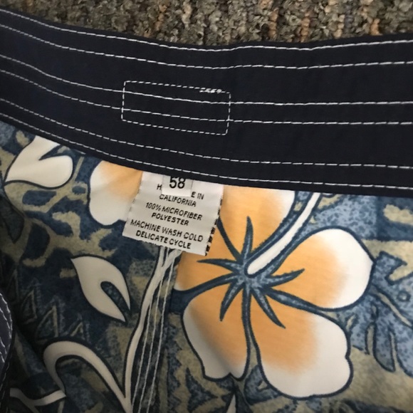Swim Trunks Size 58 - Picture 3 of 3